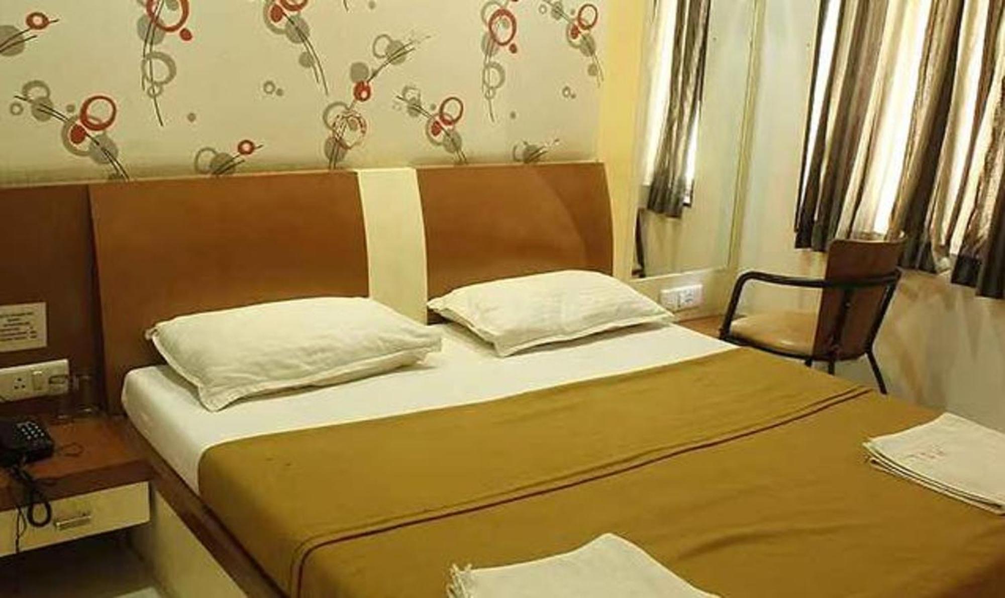 Fabhotel Skylark Inn Nashik Zewnętrze zdjęcie